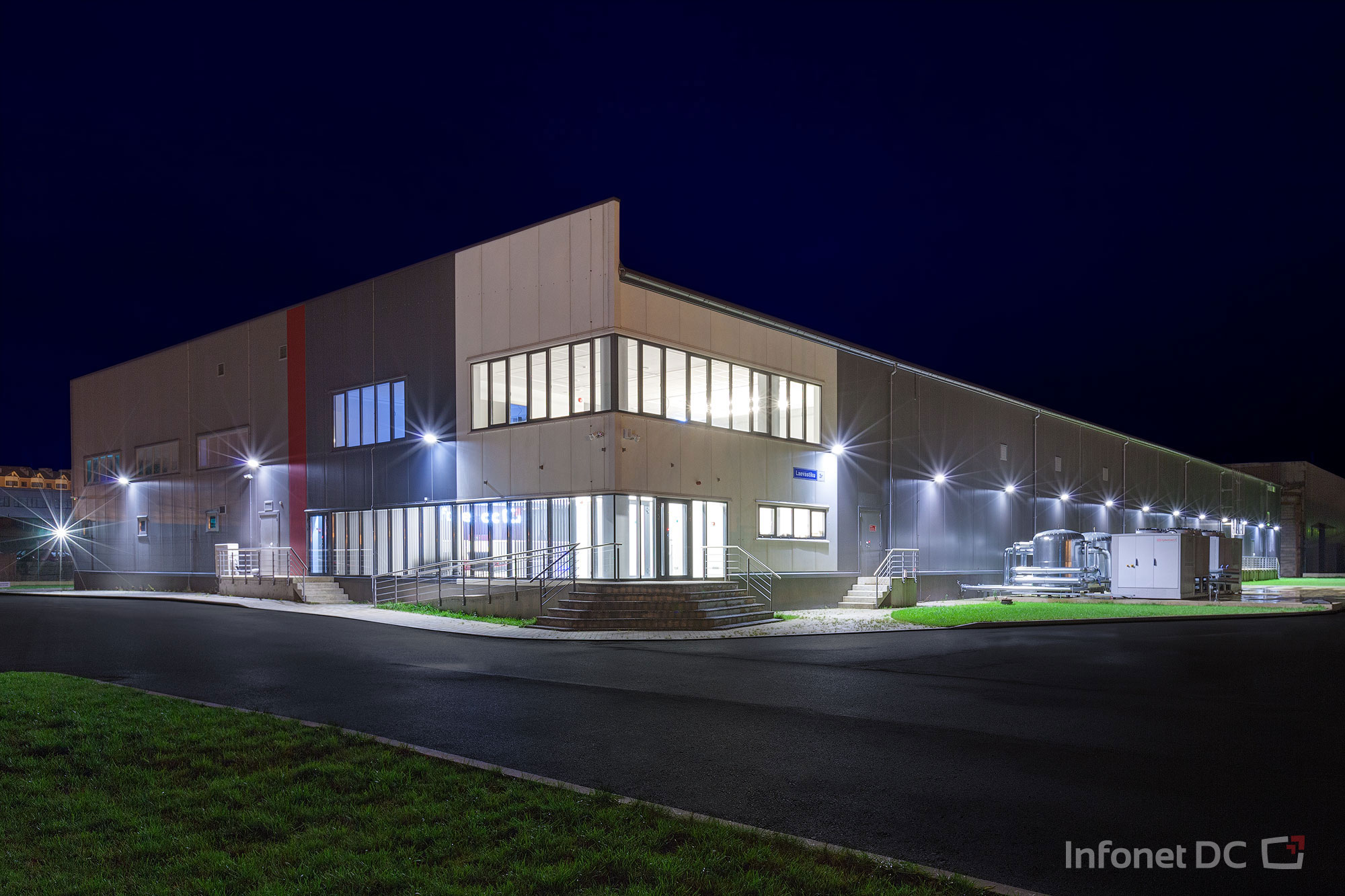 Tallinn datacenter building exterior at night